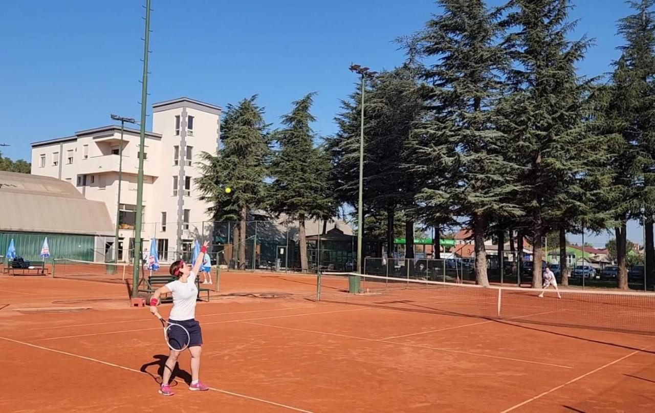 Roomsapartments Popcourt Pančevo Dış mekan fotoğraf