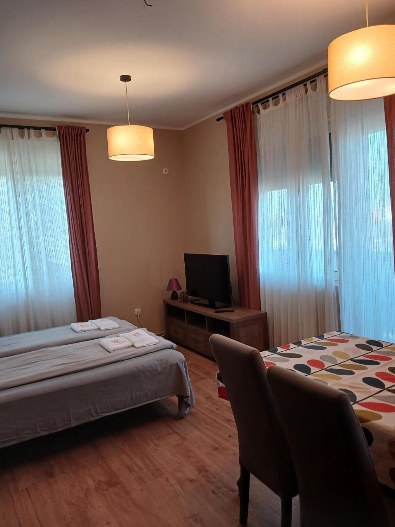 Roomsapartments Popcourt Pančevo Dış mekan fotoğraf